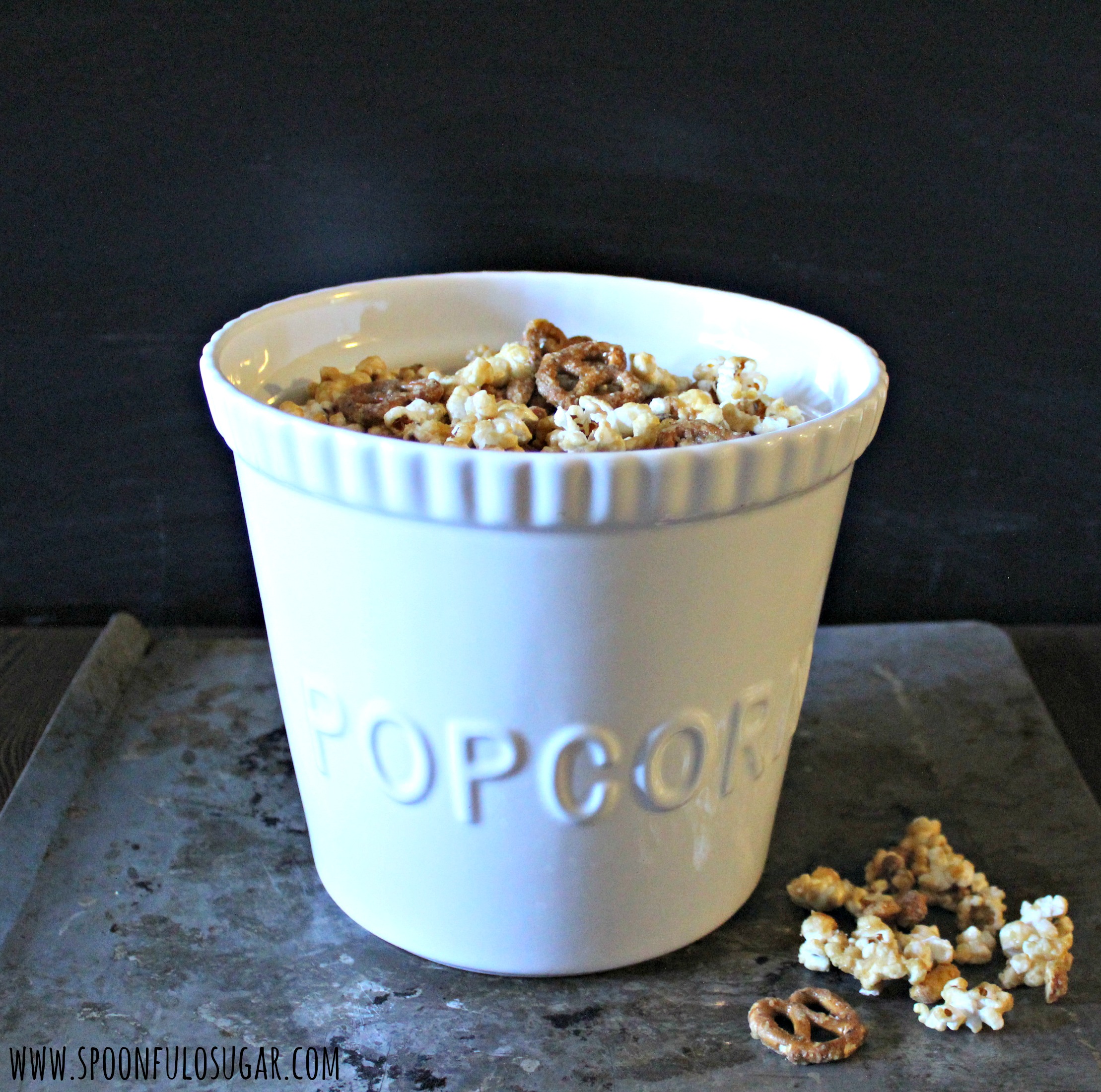 Loaded Caramel Popcorn | Spoonful of Sugar