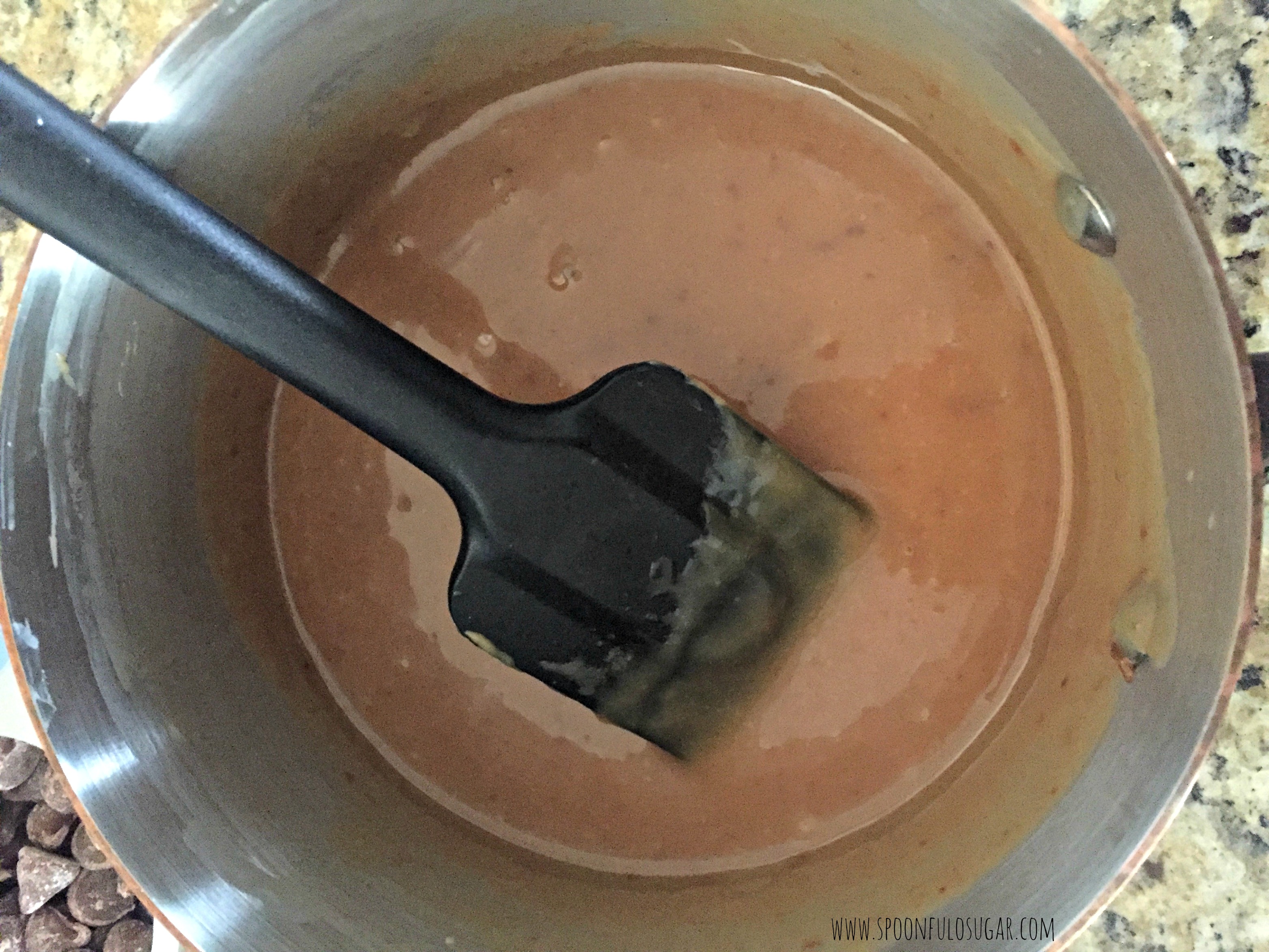 Fudgy Caramel Oat Bars | Spoonful of Sugar