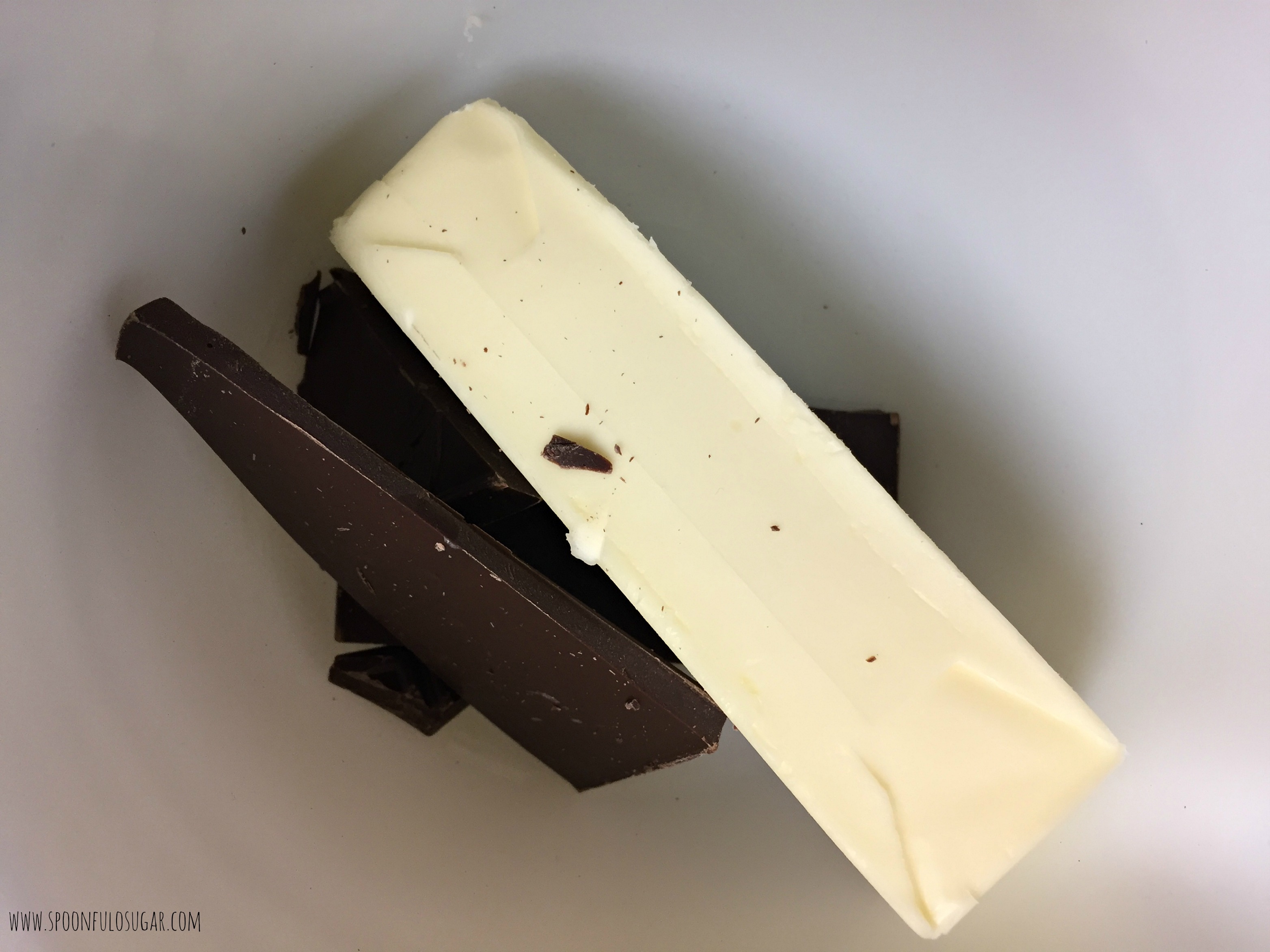 Chocolate Chip Brookies | Spoonful of Sugar